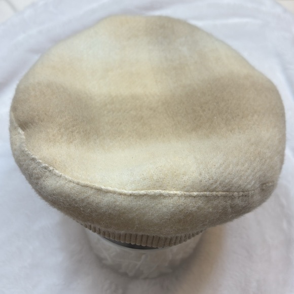 Hat - Picture 3 of 9